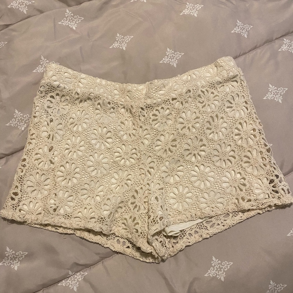 Forever 21 embroidered shorts